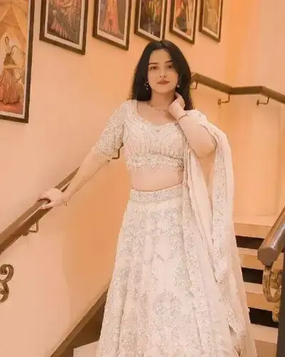 Escort Sagwara